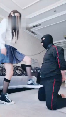 【猫神大人】JK小姐姐黑丝白鞋虐杀 bf19439-绳艺资料库